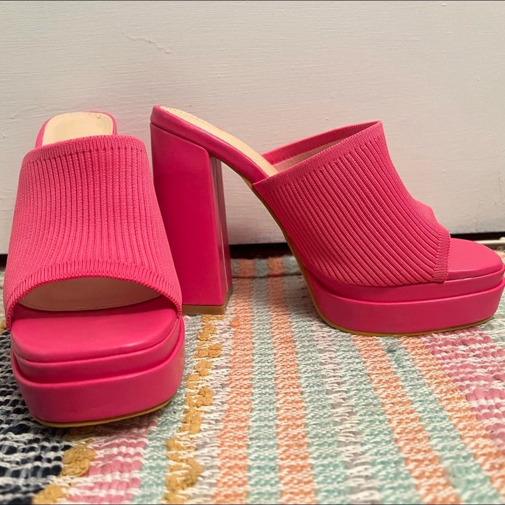 Pink Platforms - Picture 3 of 4